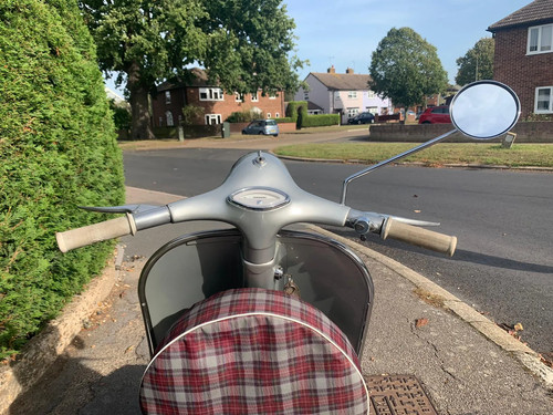 Vespa right hand - hand, mirror