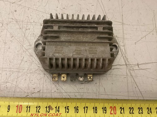 Régulateur tension 12v - régulateur, de
