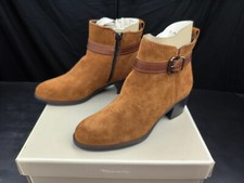 paire de chaussure femme