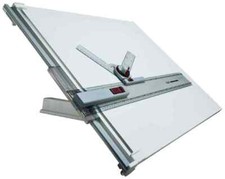 [Ref:S0213920] ROTRING Table à dessin A2