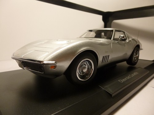 Chevrolet corvette coupe - chevrolet,