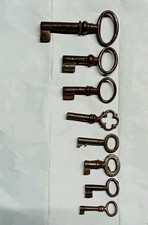 lot de 9 petites clés