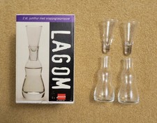 2 petites bouteilles «