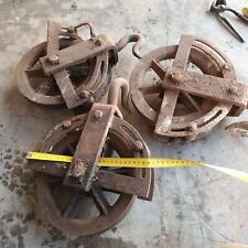 ancienne Poulie avec crochet atelier usine industriel deco loft