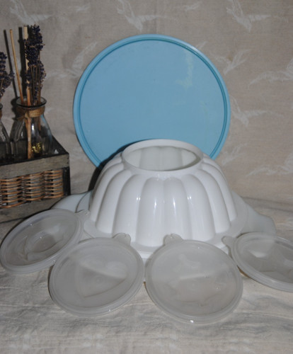 Tupperware moule à - moule,