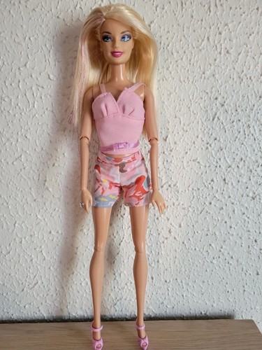Barbie poupée articulée - poupée,