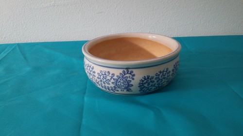 Old empty ceramic pot - ceramic, cover