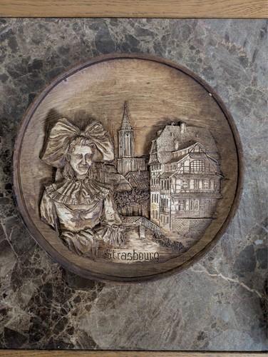 Assiette decorative ancienne - decorative,