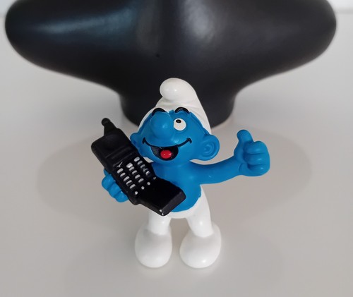 Schtroumpf téléphone - schtroumpf, au