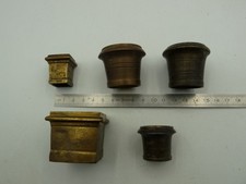 Lot de 5 anciens sabots pieds