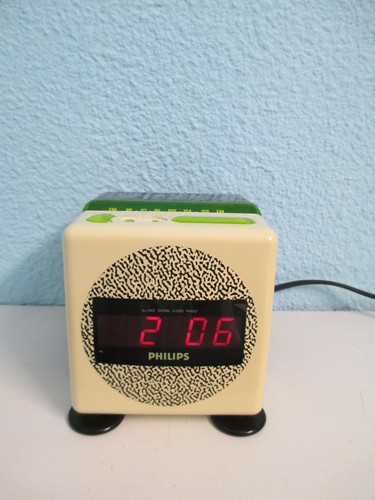 Ancien radio reveil cube - ancien,
