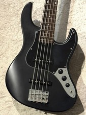 [Grass Roots] Guitare basse