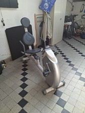 vélo d'appartement occasion DOMYOS   assise allongée bon état