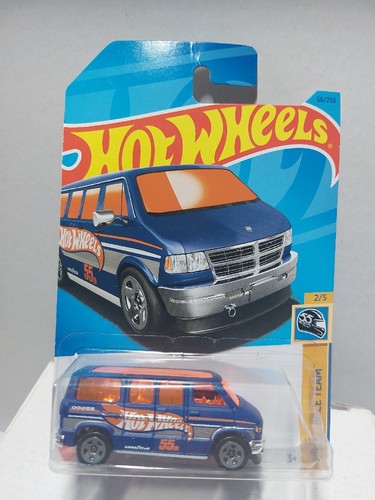 Hot wheels dodge - hot,