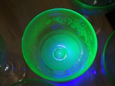 4 ANTIQUE WINE GLASSES URALINE CRYSTAL ART NOUVEAU ENGRAVING STYLE NAPOLEON III