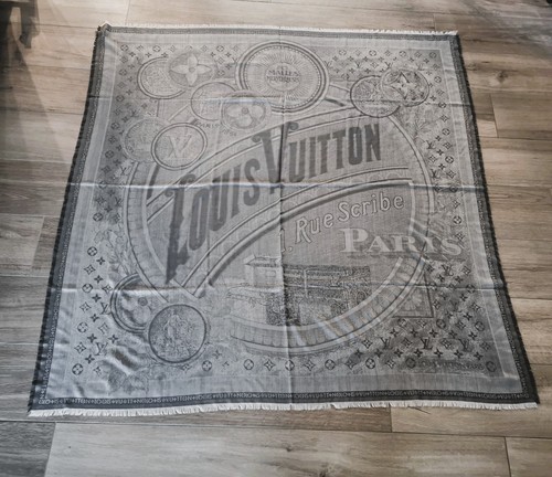 Louis vuitton chale malles - louis,