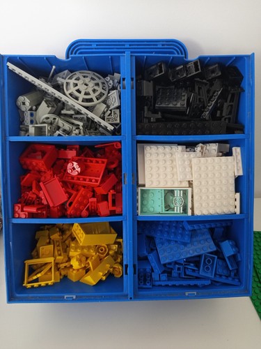 Lego triés dans une - lego, kg