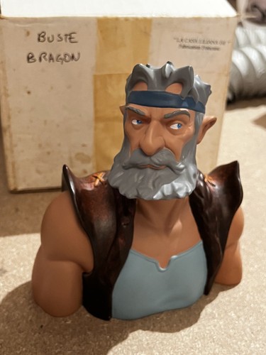 Buste bragon quete - buste,