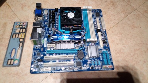 Carte mère gigabyte - mère,