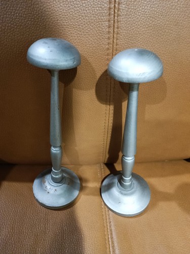 Ancien porte chapeau gris - porte,