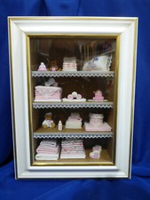 VITRINE MINIATURE MURALE