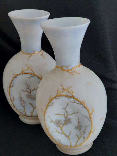 Paire vases opaline - vases,