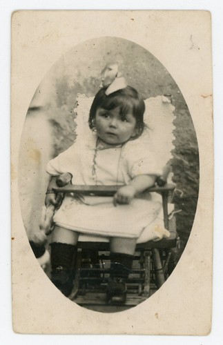 Carte photo enfant chaise - carte,