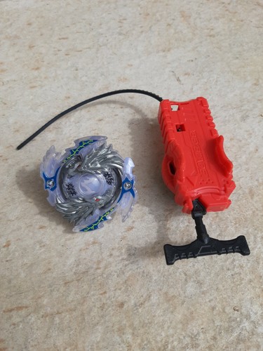 Toupie beyblade burst turbo