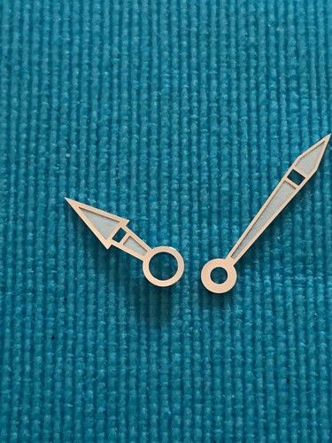 Pair h m hands tudor - pair, of