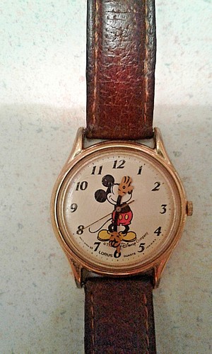 Vintage mickey mouse lorus - by,