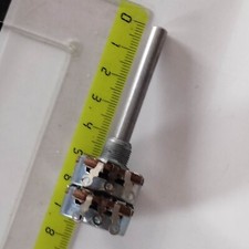 Potentiometre 2x 25 K Log  Nos  2x25k Log    1 Pcs   Tir9+FR