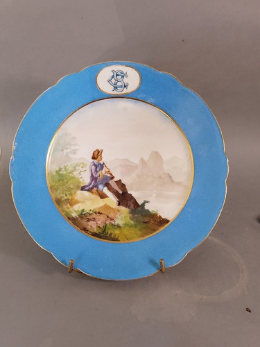 Assiette ancienne décor