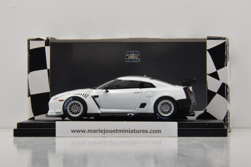 Nissan skyline gt1 - gt1, r35