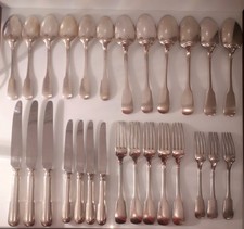 Ménagère 27 pièces métal