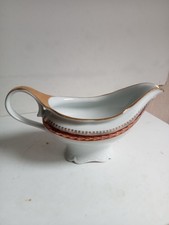 saucière en porcelaine