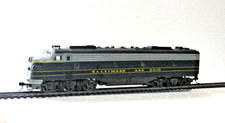 HO E8 LOCOMOTIVE BALTIMORE AND
