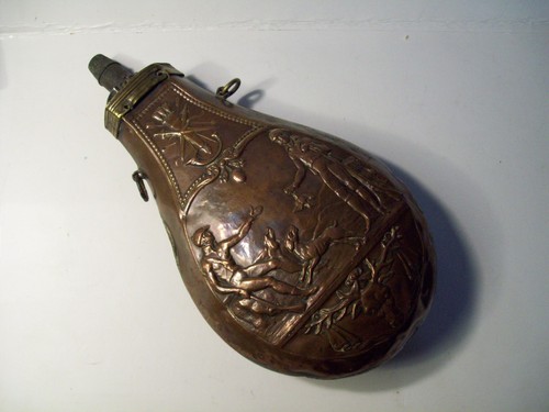Chasse poire poudre - chasse, noire