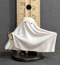 E.T. In White Ghost Sheet 1.75" Figurine 2012 Universal WizKids NECA *No Box*
