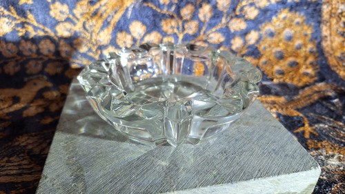 Cendrier cristal arc - en, d'arc