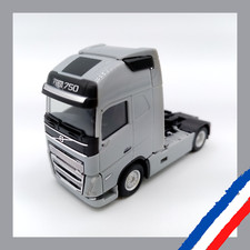 HERPA - tracteur VOLVO FH16