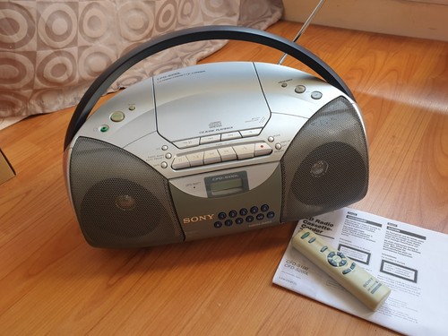 Poste radio cassette - cd,