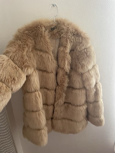 Veste fausse fourrure - veste,