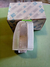 PEUGEOT 604  Clignotant AV