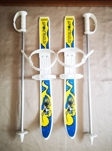 Ancien vintage ski - ancien,