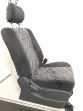 SIEGE AVANT DROIT TOYOTA LAND CRUISER 3 J90  / NE 12189