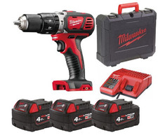Perceuse Visseuse À Percussion Sans Fil Milwaukee M18 BPD-403C Avec 3 Batteries