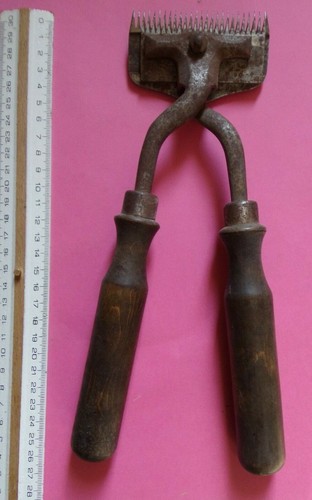 Ancienne tondeuse villadere - §,