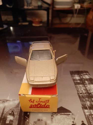 Porsche 944 solido - ,