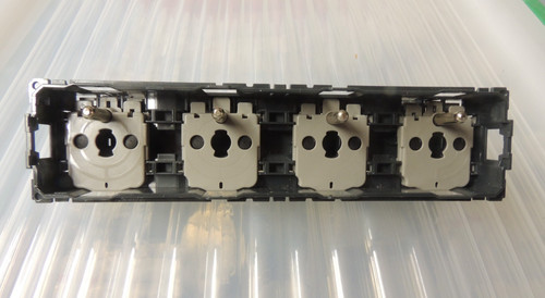 Prise courant 4x2p t - 1,