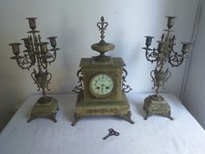 Horloge de cheminé ancienne